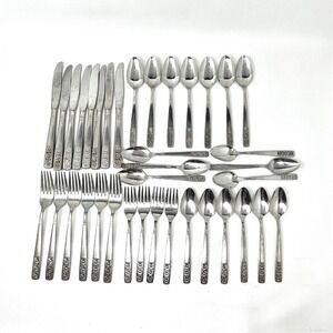 Rogers Suncrest Stainless Flatware Set 35pc Floral Daisy Japan Mid Century READ